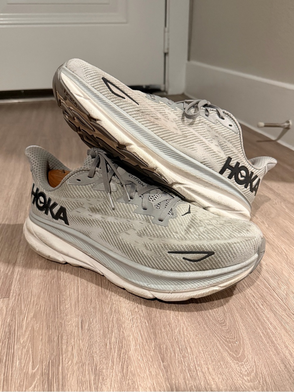 HOKA Clifton 9 Men's 14D  Harbor Mist Black Running Shoes 1132210 HMBC
